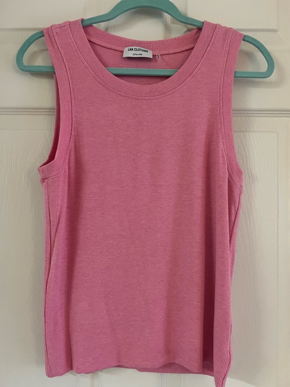 LNA double layered Jones tank. Medium pink. EUC! Size XL.